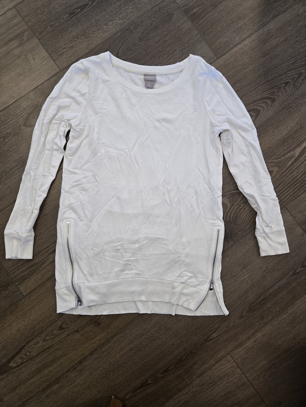 White Long-Sleeve Zip Hem Women's Top - 3/4 Crew